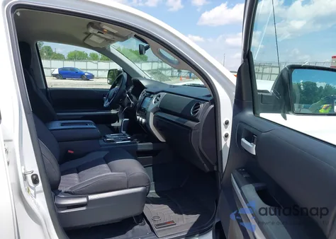 2015 Toyota Tundra Sr5 4.6L V8 из США, поврежденный, VIN 5TFRM5F18FX085114